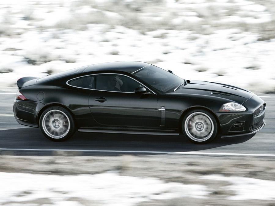  Jaguar XKR-S 2008 года  (фото 16 из 27)
